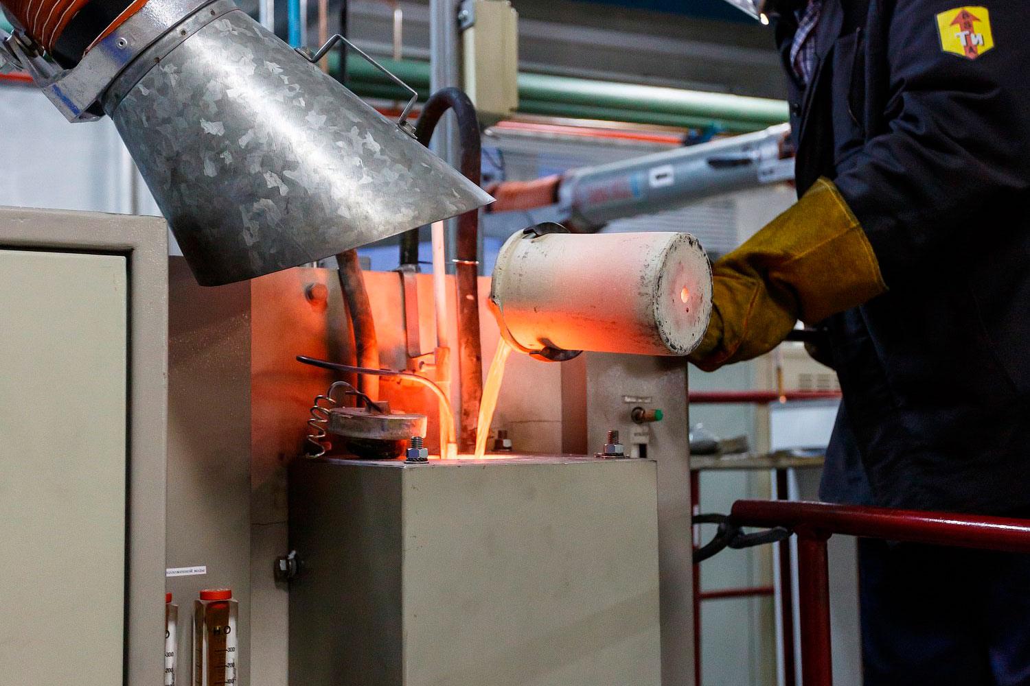 Core forging. Прокатка литья. Упаковка Красцветмет. Красцветмет.